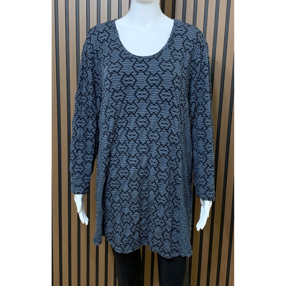 Tianello Women's Tee 3X Gray Black Textured Crinkle Tunic Lagenlook Artsy
